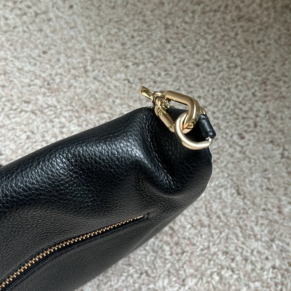 Tory Burch flap crossbody - Picture 5 of 8